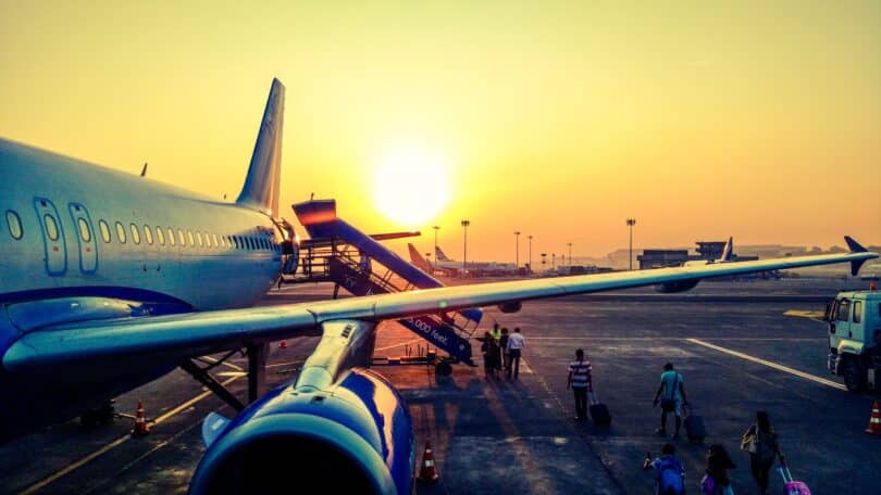 Avion sur le tarmac